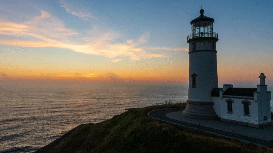 North Head Lighthouse in Ilwaco, Washington, where families can stay 
