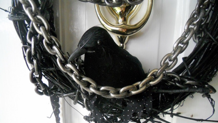 Raven Wreath