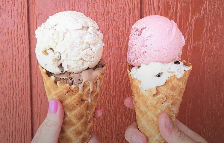Snoqualmie Ice Cream scoops is some of the best ice cream in seattle