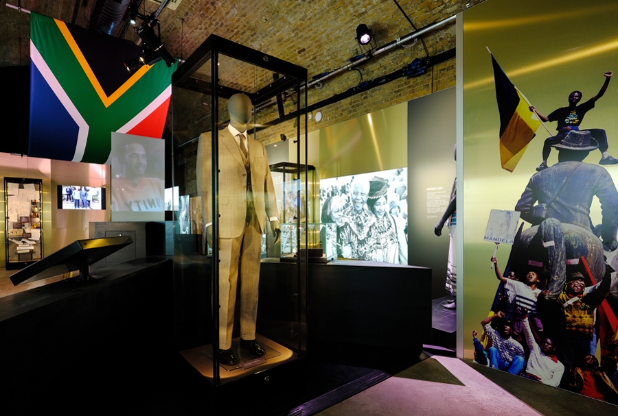 Nelson Mandela suit