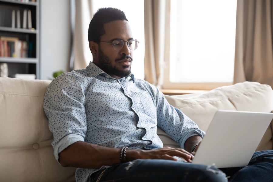 dad looking for work after job loss