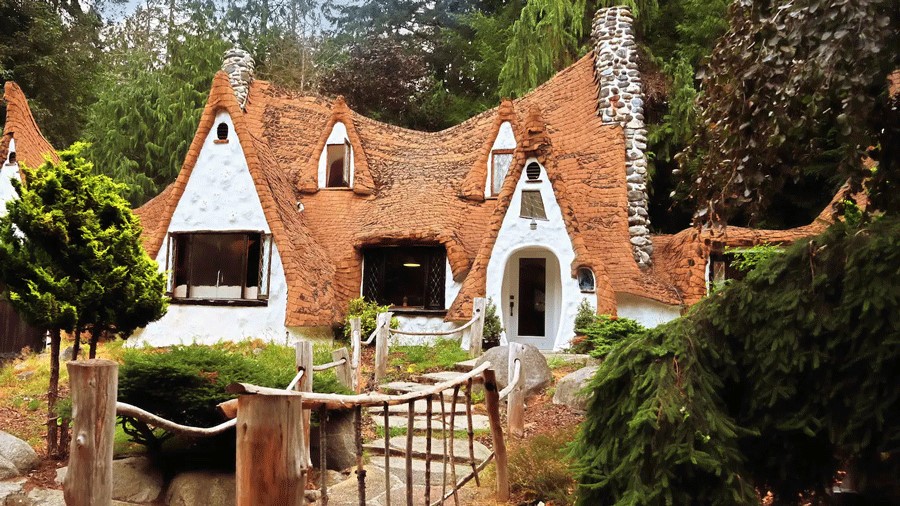 Step into a fairy tale at this Olalla retreat