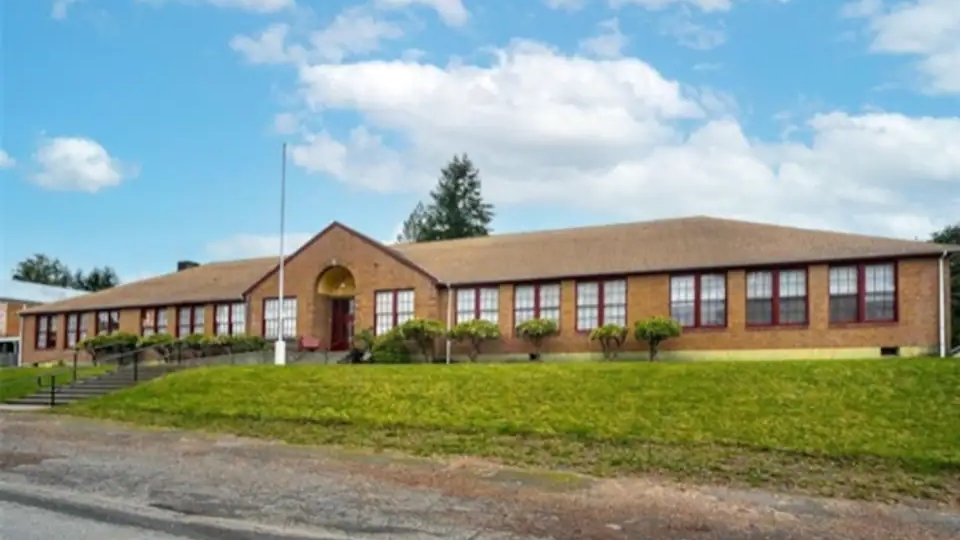 Mineral schoolhouse is a unique vacation rental for a family