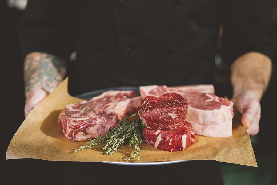 How to Make Steak With All the Sizzle