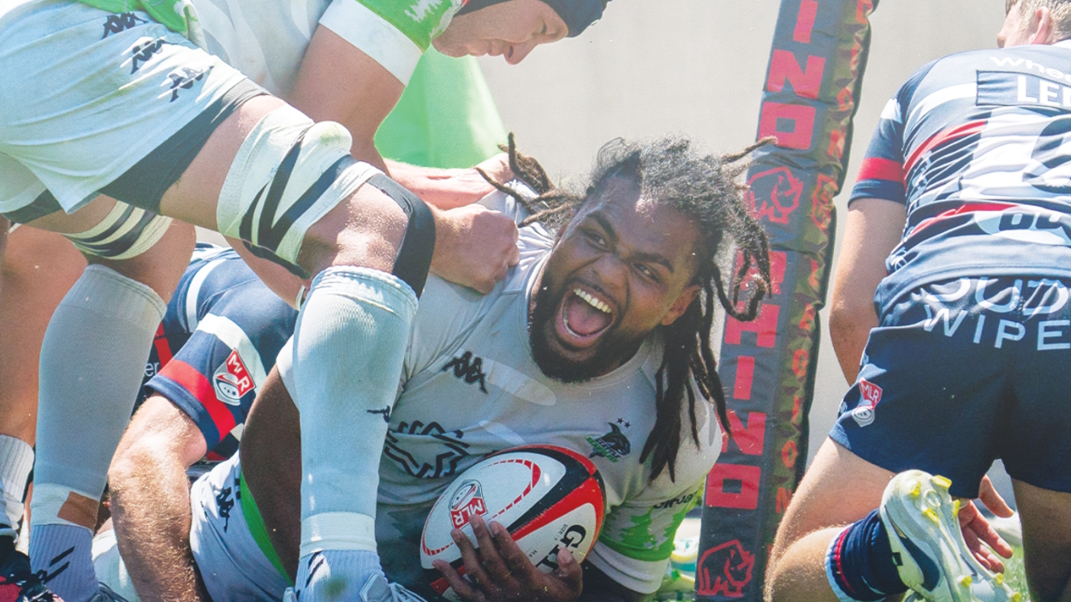 People playing rugby, tickets to a game is a great experience Christmas gift