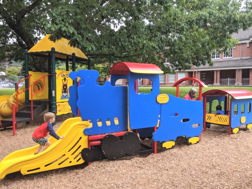 Depot-Park-Issaquah-best-eastside-playgrounds-parks-kids-families-bellevue-redmond-sammamish