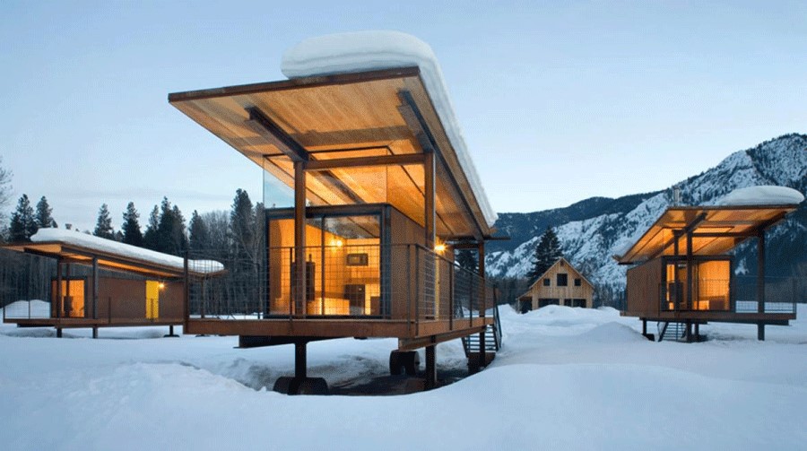 Rolling Huts in the snow, a family-friendly cabin rental in Washington for Seattle families