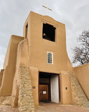 a beautiful building in Santa Fe