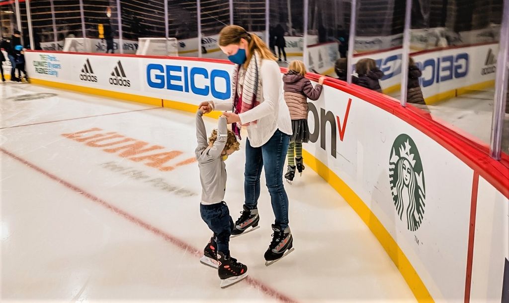 Seattle’s New Kraken Community Iceplex: Ice Skating and More for Families