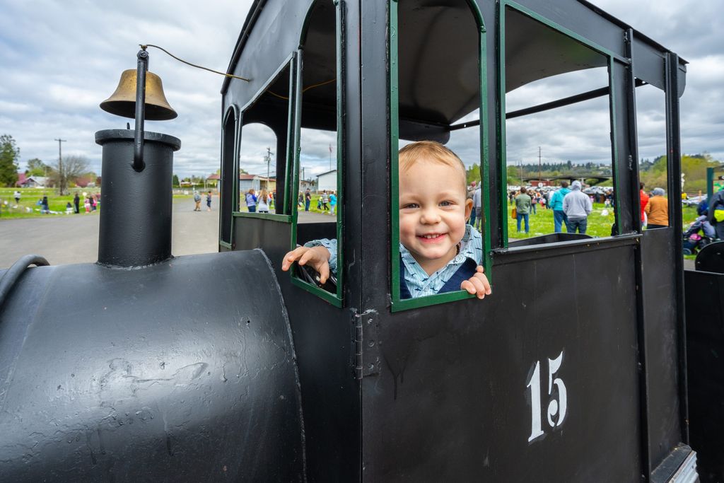 Chehalis-Centralia Railroad Easter Eggspress Train