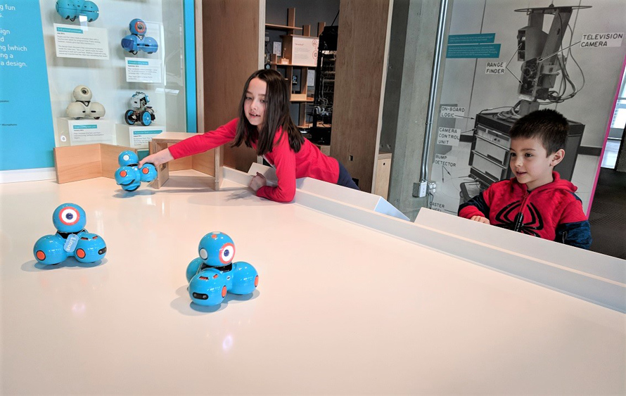 Living-Computers-best-family-memberships-kids-families-seattle