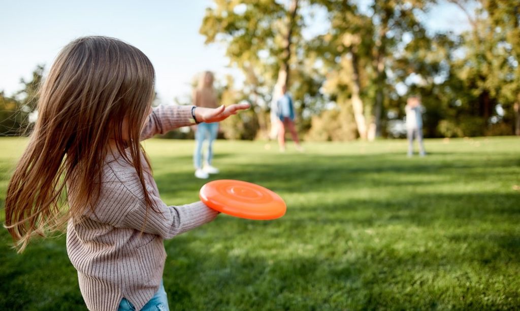 How to Stay Safe Playing Outside: Guidelines for Seattle-Area Families