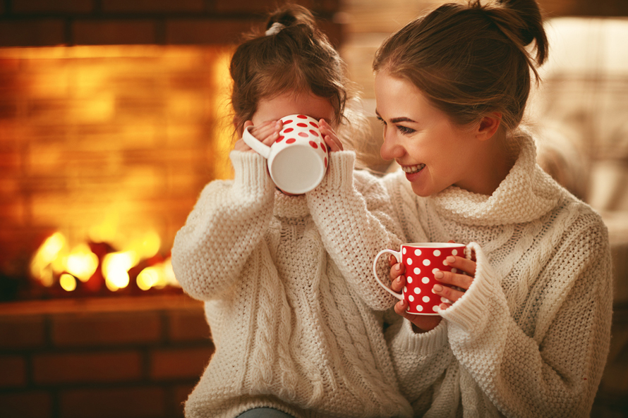 50+ Ways to Stay Cozy as a Family This Winter