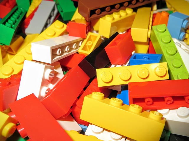 Bricks & Minifigs Halloween Party Weekend