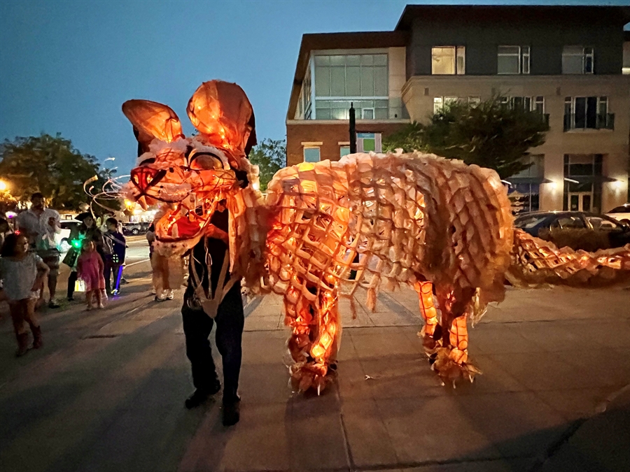 Burien Arts-A-Glow Festival