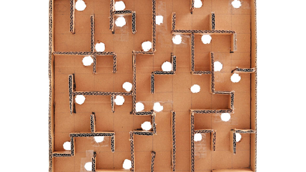 marble labyrinth game