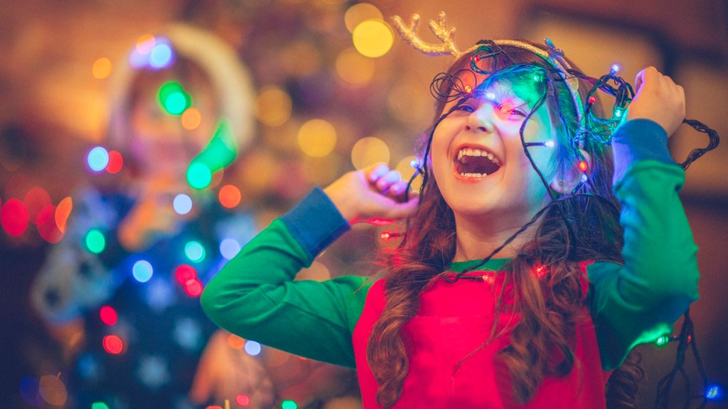 40 Holiday Jokes That Kids Will Love