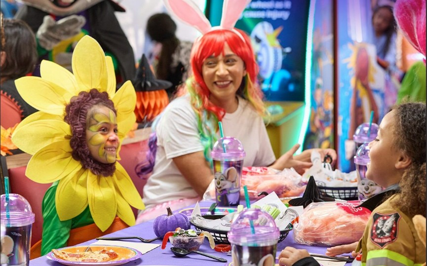 Boo-Tacular at Chuck E. Cheese