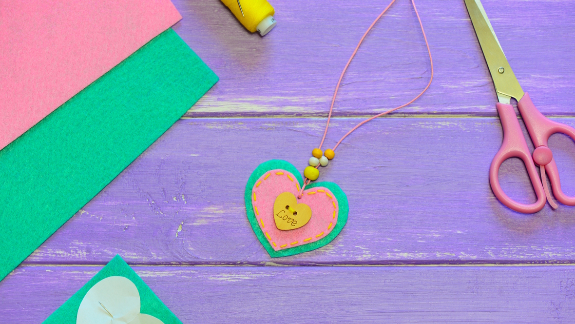 heart friendship necklace