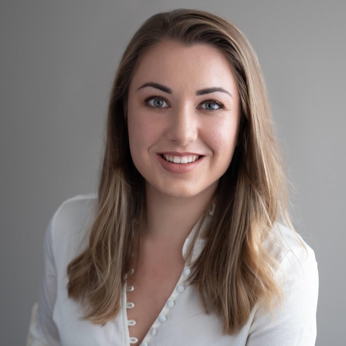 nicole persun headshot pinto portrait