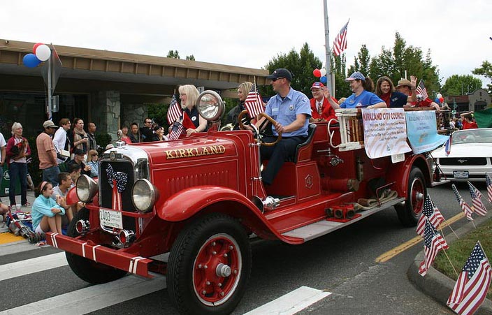 Celebrate Kirkland Parade