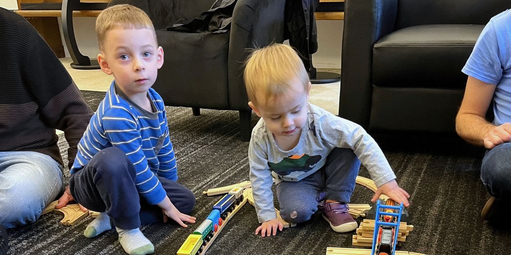 Second Saturday Playdate at Drum Roll Wine
