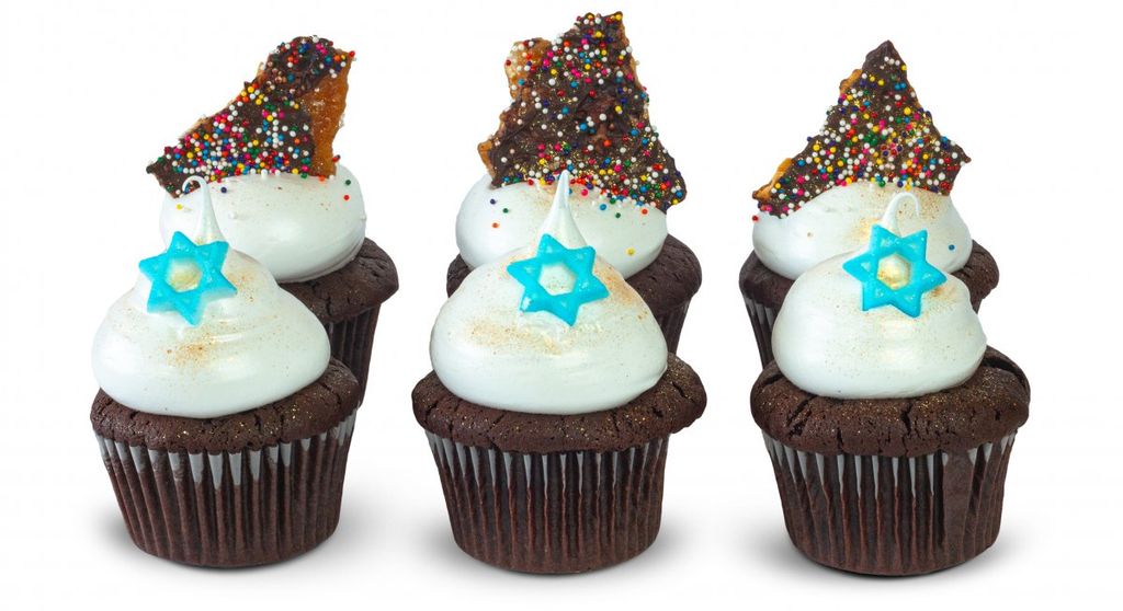 Passover Specialty Cupcakes from Trophy Cupcakes