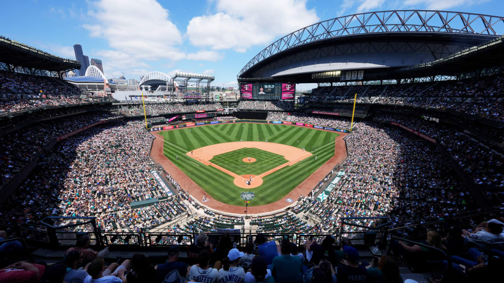 Mariners Hispanic Heritage Day
