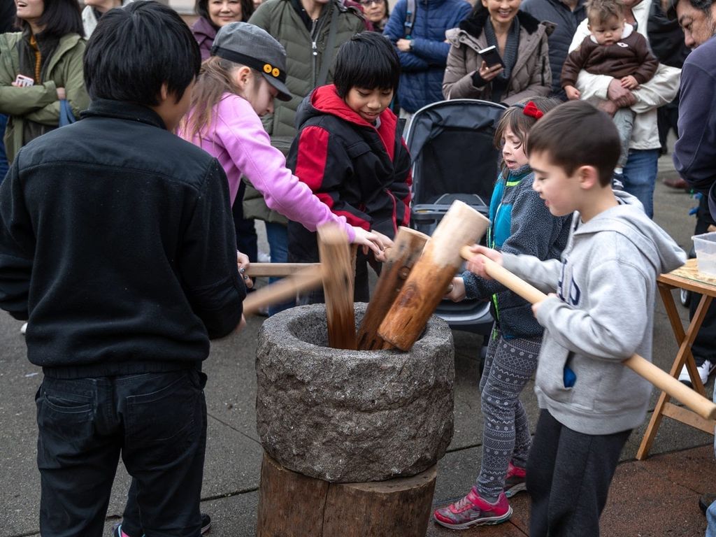 Mochi Tsuki Festival