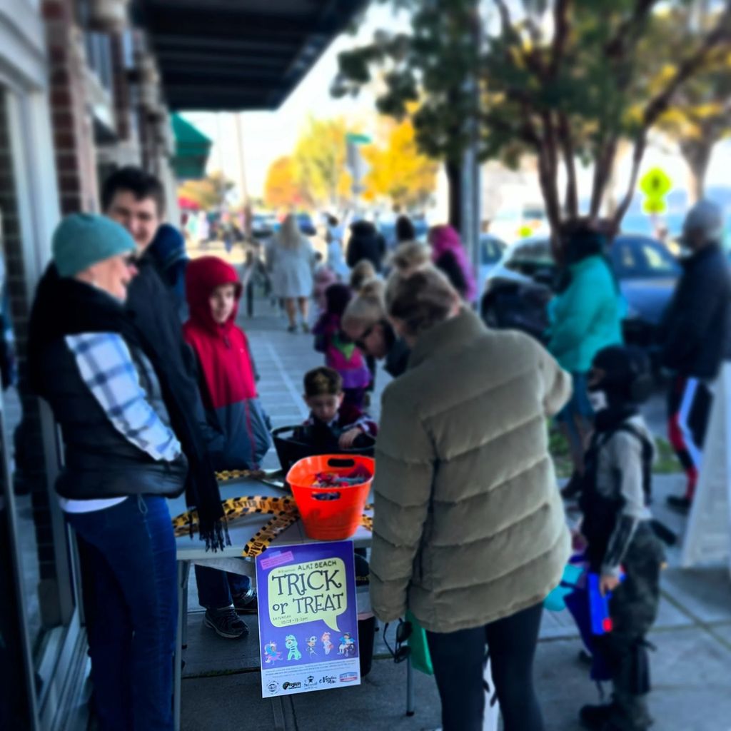 Alki Beach Trick or Treat