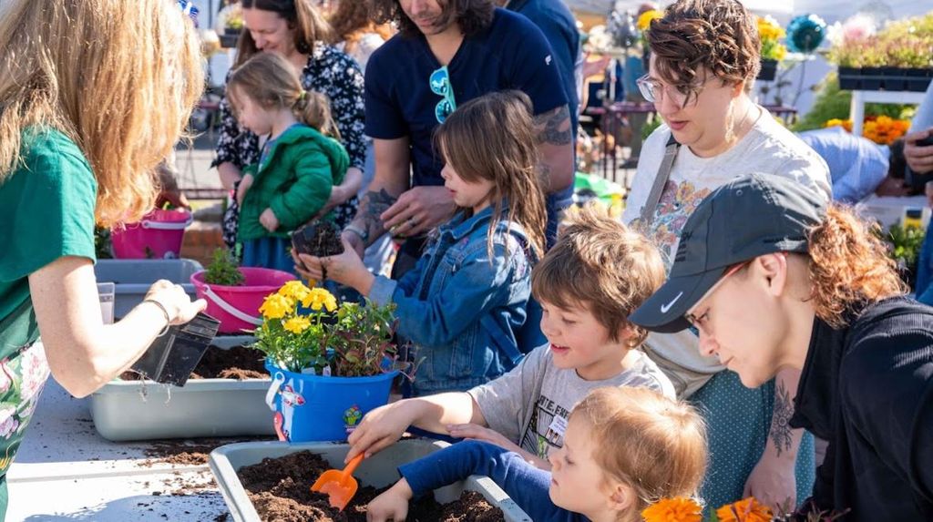 Kids Plant Event at Edmonds Summer Market