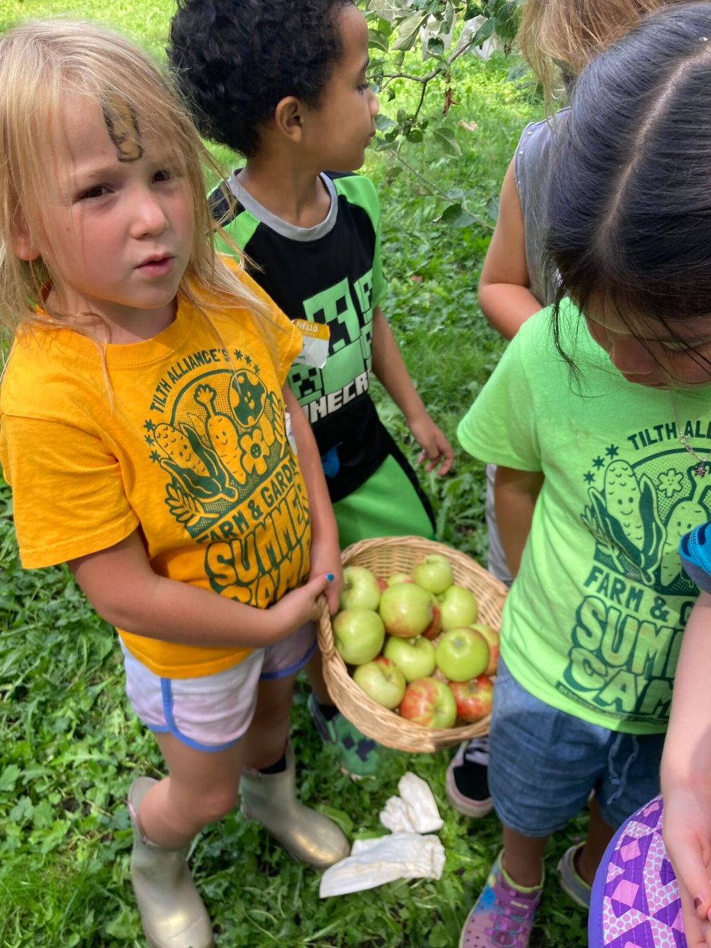 Little Garden Chefs: Apple Sauce