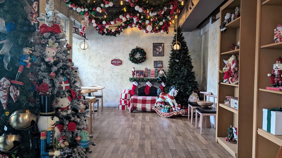 decorated Jollidaze restaurant with Christmas trees and nutcrackers
