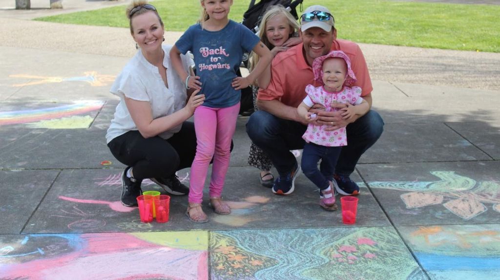 April Family Fun: Chalk Walk at Si View Park