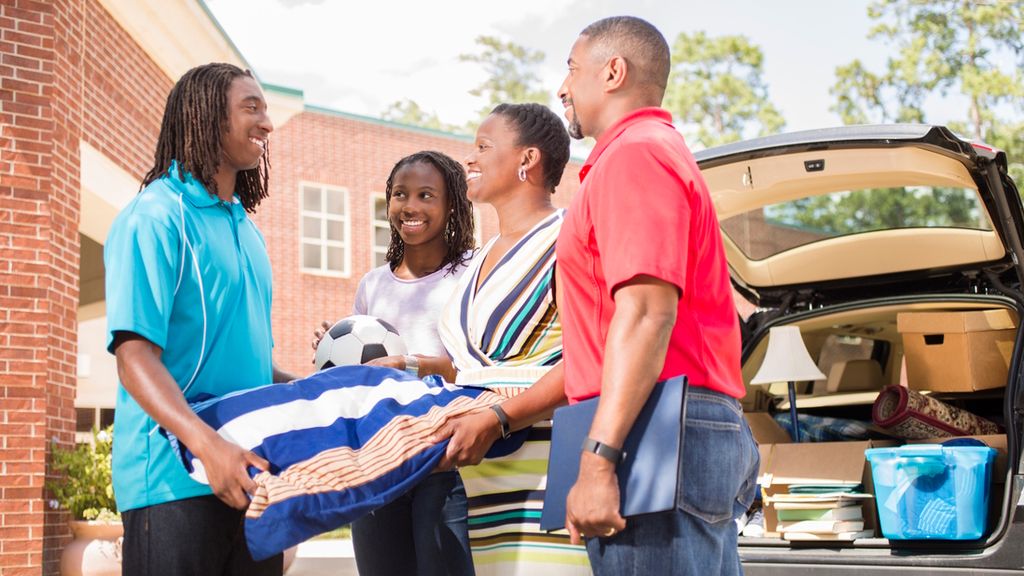 Teenworthy: How I Dealt With Being the Sibling Left Behind
