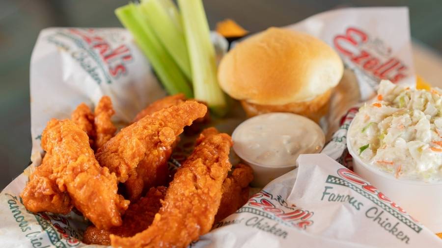 buffalo tender combo at Ezell's