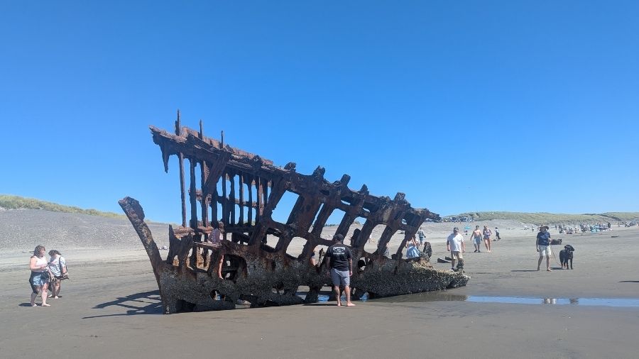 peter iredale in stevens state park astoria