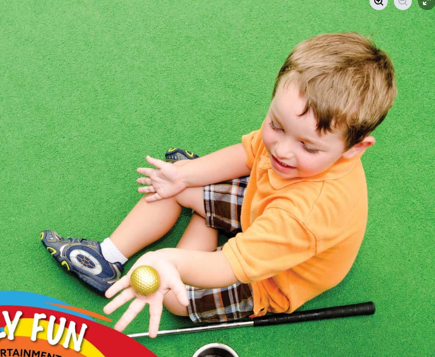 Mini Golf Family Fun