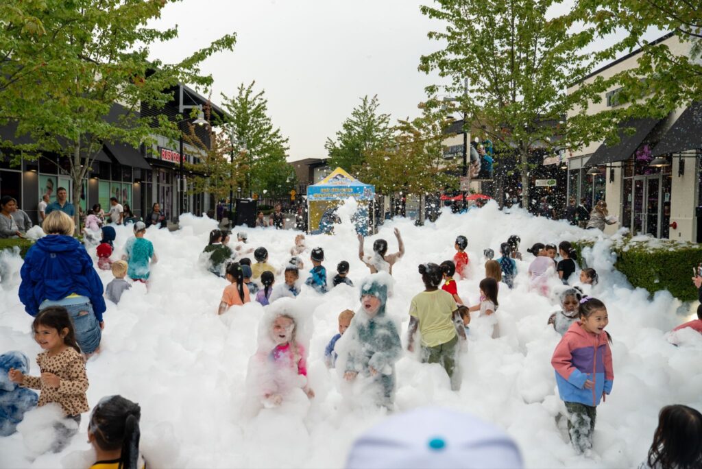 Bubble Maniacs at Renton Landing