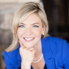 author headshot jessica griffin
