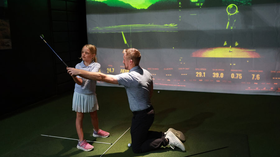 kids golf lessons in Seattle with a private instructor