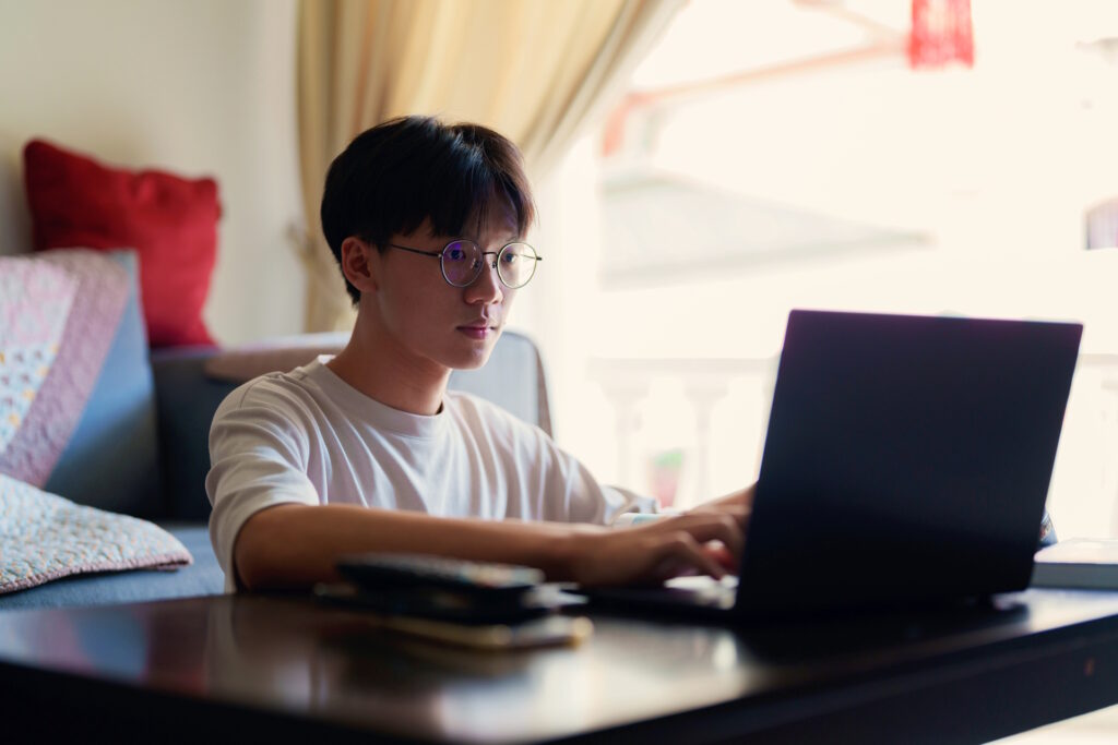 The College Essay Mistake Most Teens Make — And How to Fix It