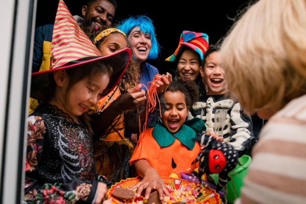 Sweet Treats: How to Manage the Onslaught of Sugar This Halloween