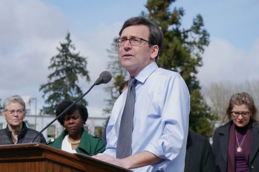 Will a New Federal Education Tax Credit Be Available in Washington?